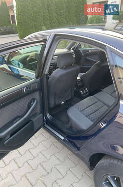 Седан Audi A6 2000 в 