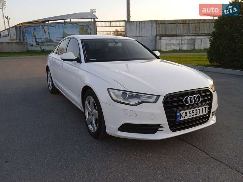 Седан Audi A6 2011 в Олександрії