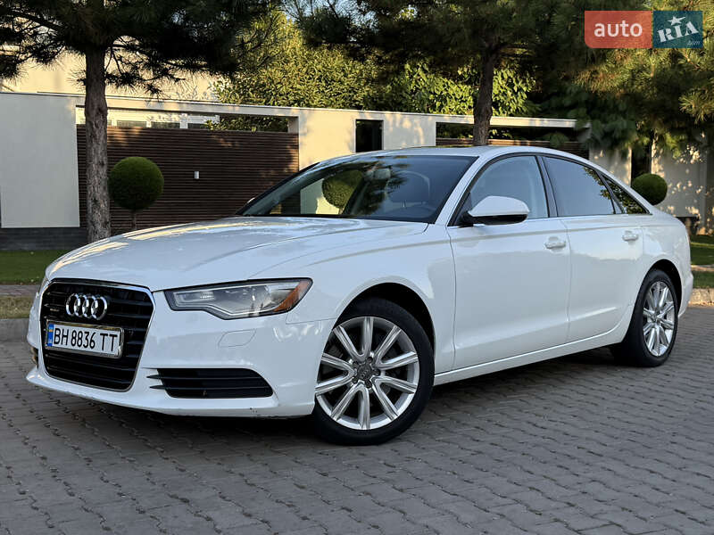 Седан Audi A6 2014 в 