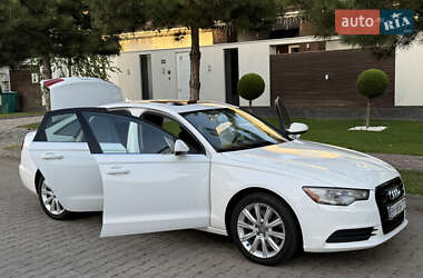 Седан Audi A6 2014 в 