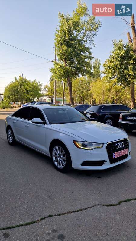 Седан Audi A6 2014 в Николаеве