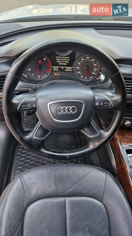 Седан Audi A6 2014 в Николаеве