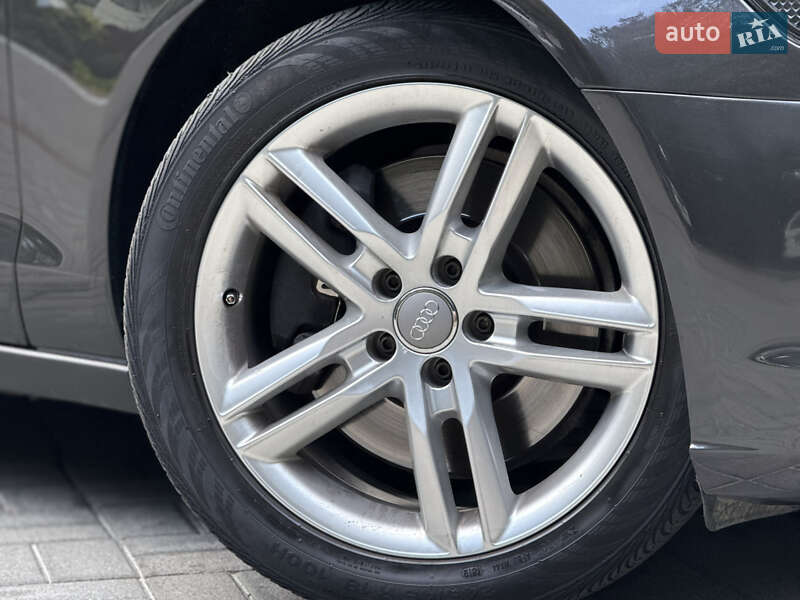 Седан Audi A6 2013 в Дрогобыче