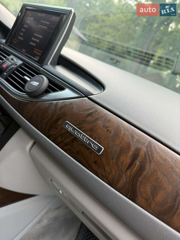 Седан Audi A6 2013 в Дрогобыче