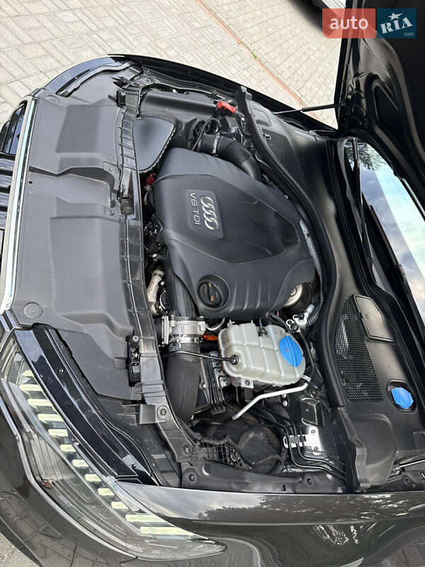 Седан Audi A6 2013 в Дрогобыче