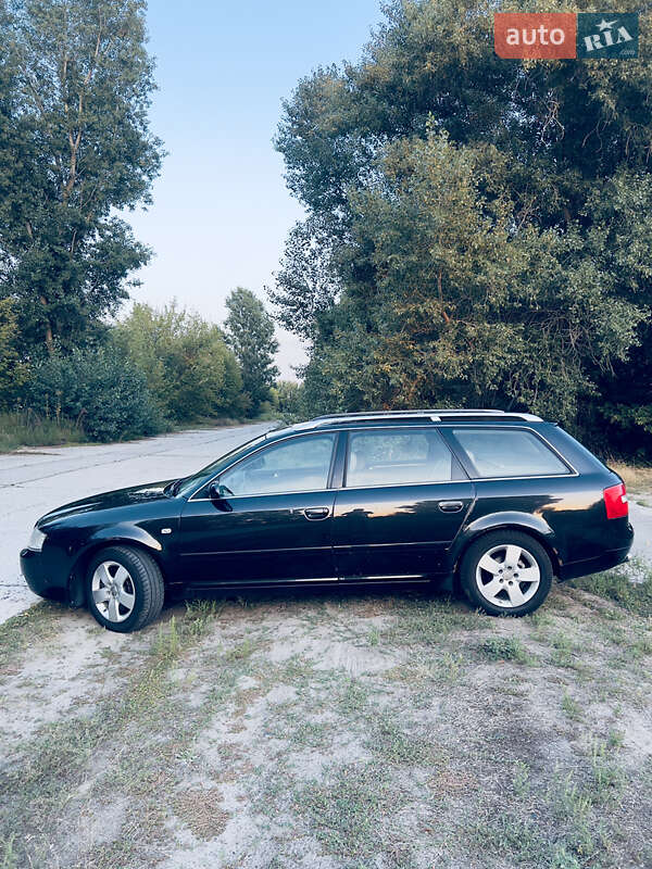 Универсал Audi A6 2003 в Чигирине
