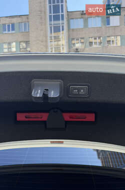Седан Audi A6 2018 в 
