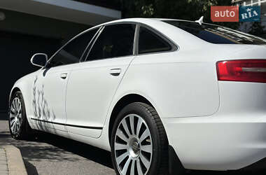Седан Audi A6 2010 в 