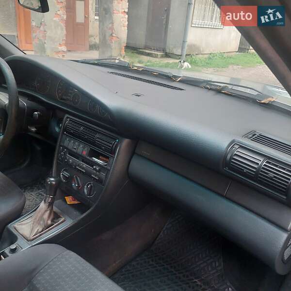 Седан Audi A6 1996 в Великом Березном