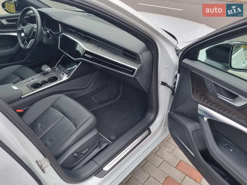 Седан Audi A6 2020 в Киеве