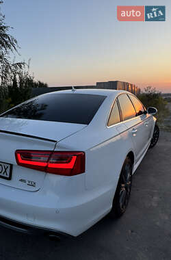 Седан Audi A6 2014 в Ровно