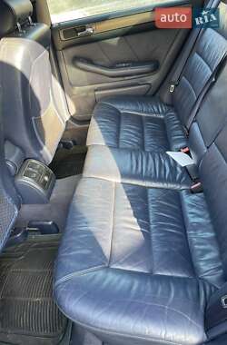 Седан Audi A6 2002 в 