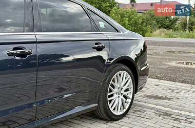 Седан Audi A6 2016 в 