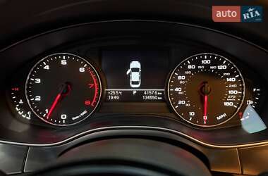 Седан Audi A6 2014 в 