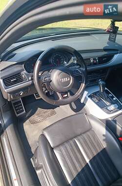 Универсал Audi A6 2015 в 