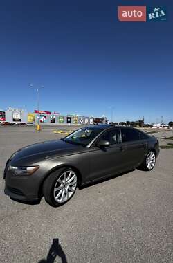 Седан Audi A6 2013 в 