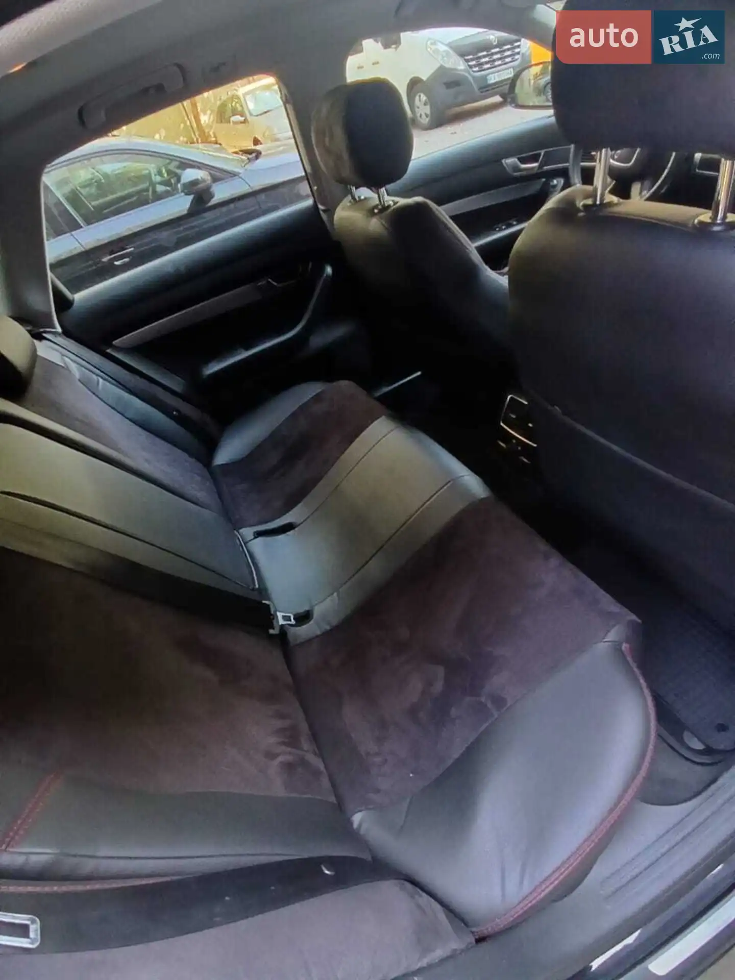 2011 Audi A6 - мініатюра 15