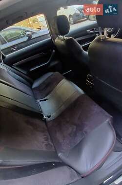 Универсал Audi A6 2011 в 