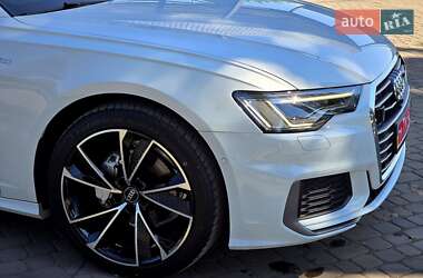 Седан Audi A6 2019 в 