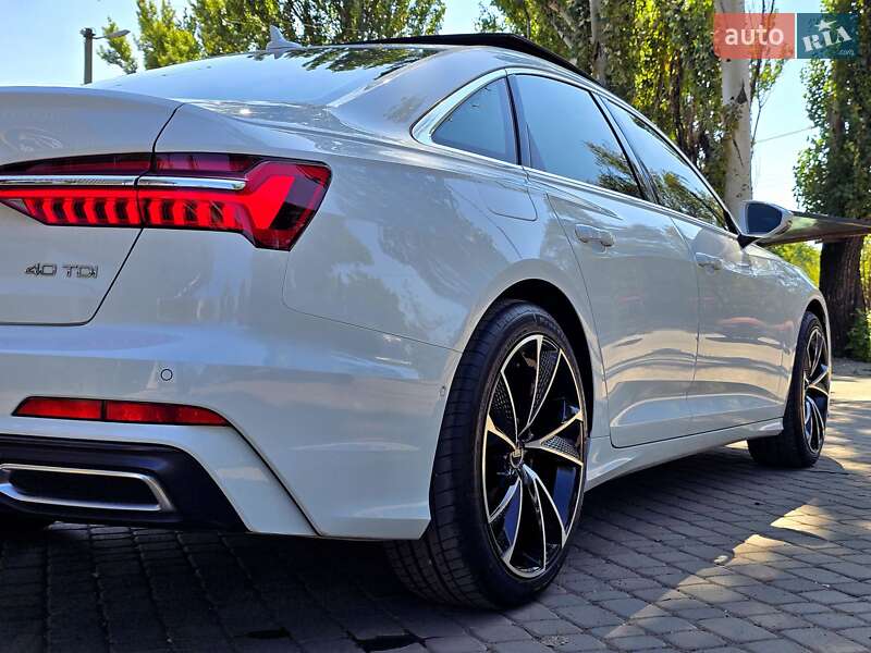 Седан Audi A6 2019 в Першотравенске