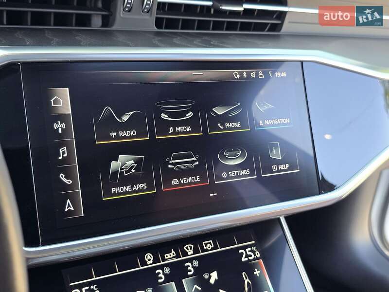 Седан Audi A6 2019 в Першотравенске