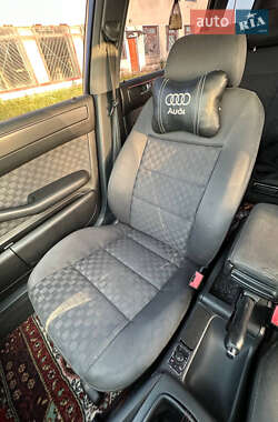 Универсал Audi A6 1999 в 