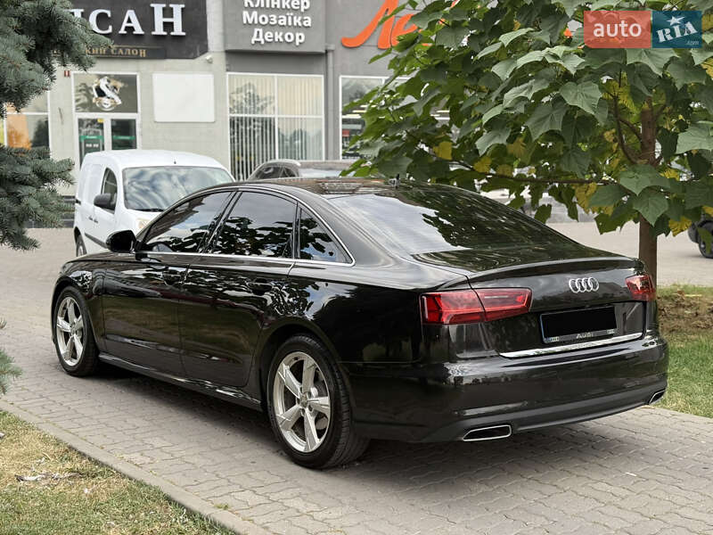 Седан Audi A6 2015 в Луцке