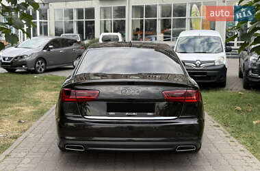 Седан Audi A6 2015 в 
