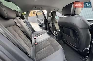 Седан Audi A6 2021 в 