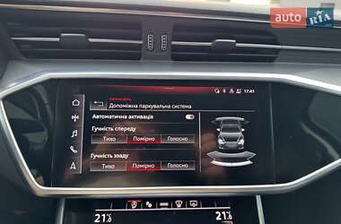 Седан Audi A6 2021 в 