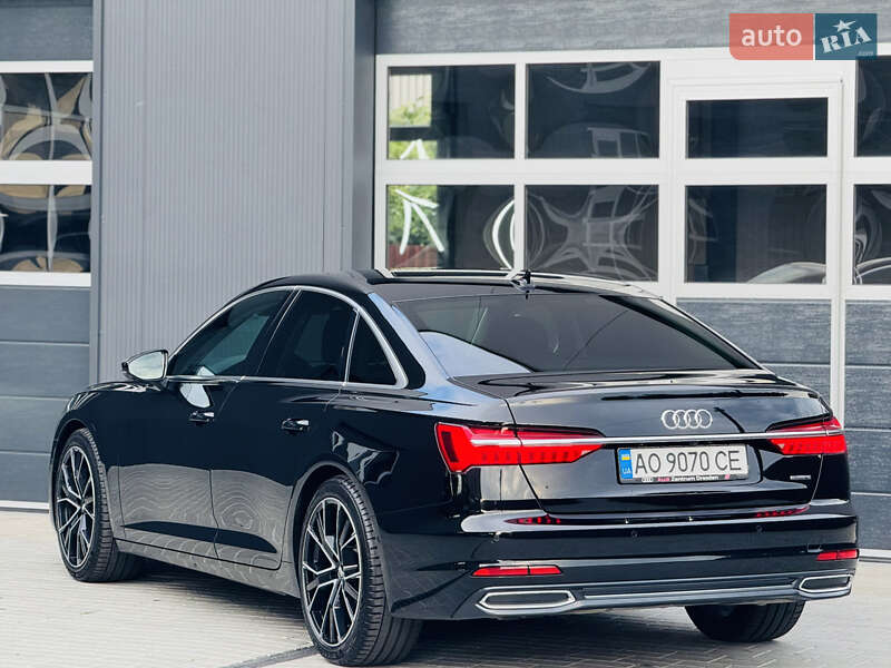 Седан Audi A6 2021 в Мукачевому