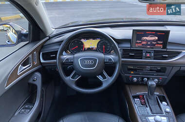 Седан Audi A6 2015 в 