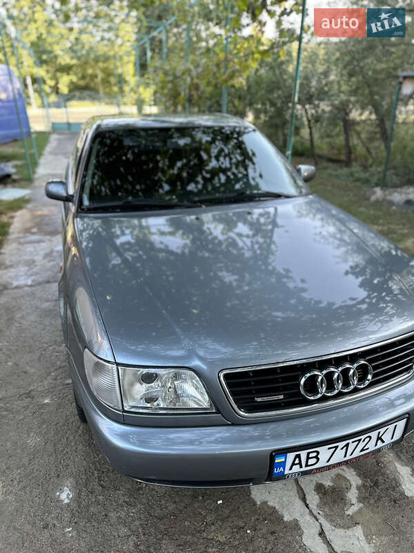 Седан Audi A6 1996 в Тульчині