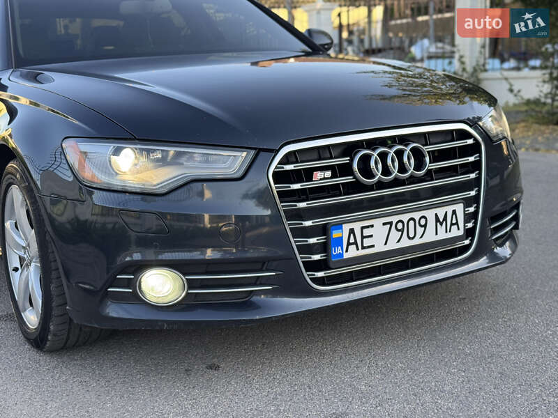 Седан Audi A6 2012 в Виннице