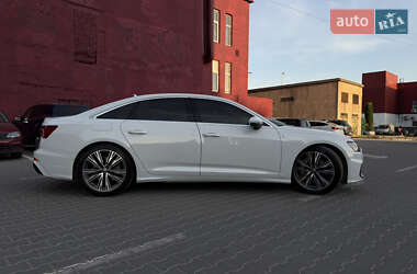 Седан Audi A6 2019 в 