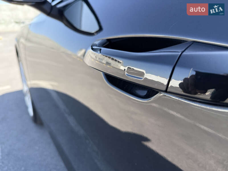 Седан Audi A6 2019 в Львові
