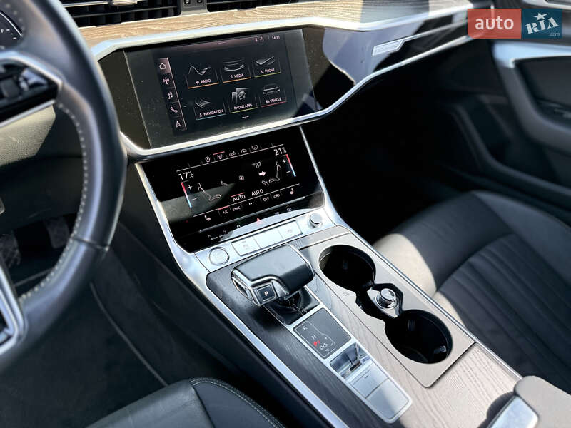 Седан Audi A6 2019 в Львові
