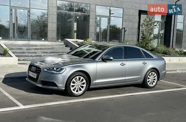 Седан Audi A6 2012 в 