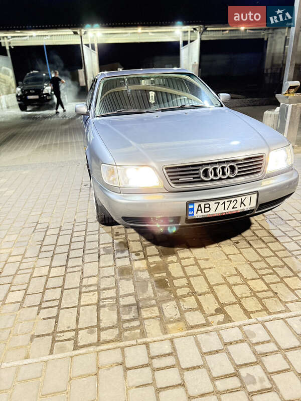 Седан Audi A6 1996 в Тульчині