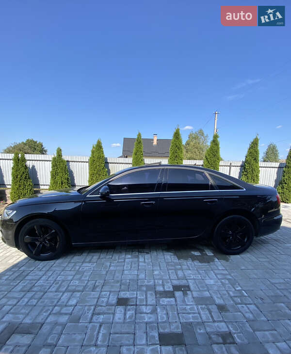 Седан Audi A6 2014 в Киеве