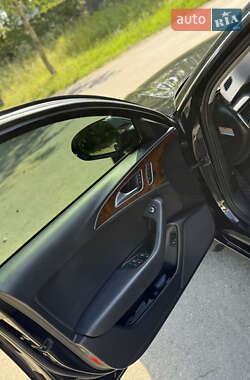 Седан Audi A6 2014 в 