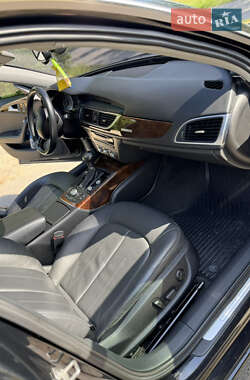 Седан Audi A6 2014 в 