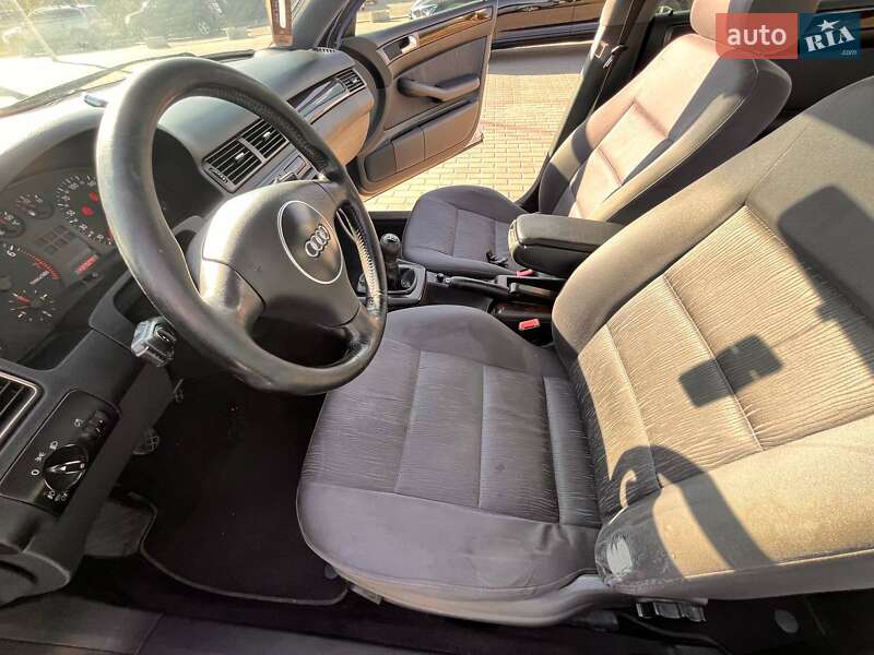Седан Audi A6 1999 в Крюковщине