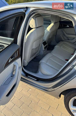 Седан Audi A6 2013 в 