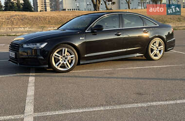 Седан Audi A6 2015 в 