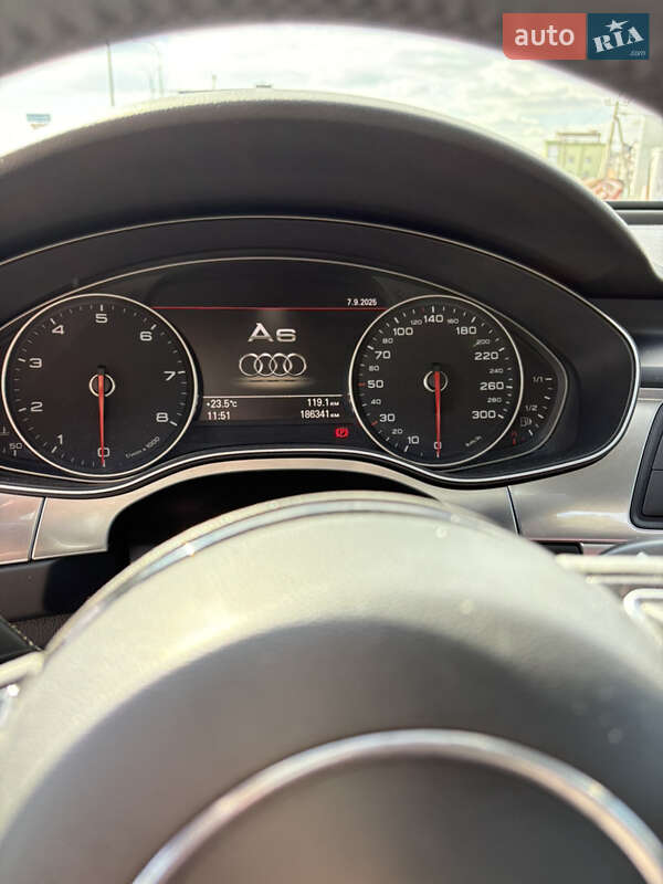 Седан Audi A6 2012 в Киеве