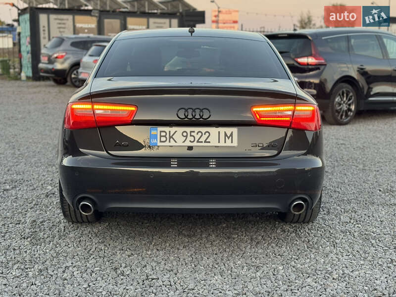 Седан Audi A6 2011 в Сарнах