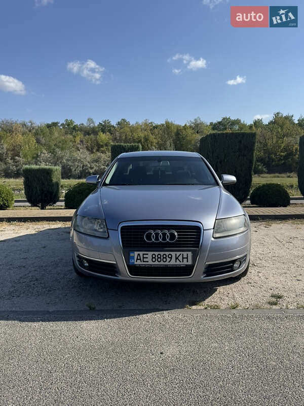 Седан Audi A6 2005 в 