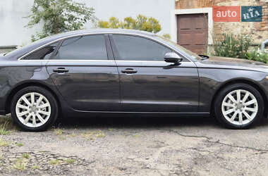Седан Audi A6 2012 в 