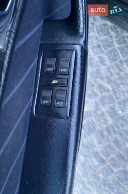 Седан Audi A6 1995 в 